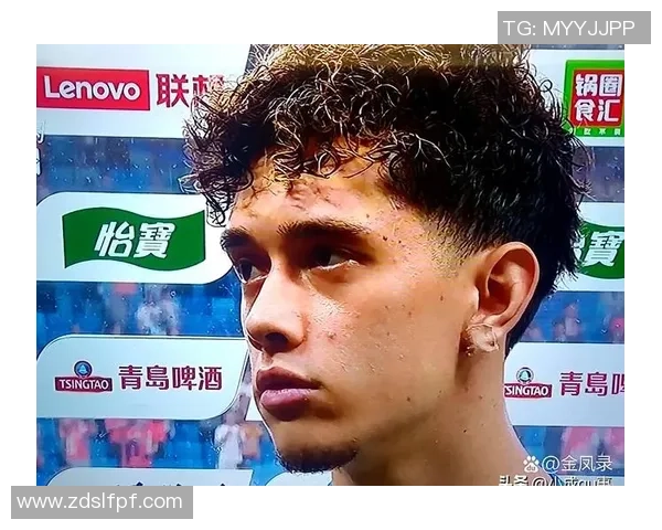 世界最年轻足球球星是谁他是如何在足坛崭露头角的