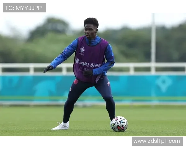 世界足坛那些以身高最矮著称却依旧闪耀赛场的传奇球星